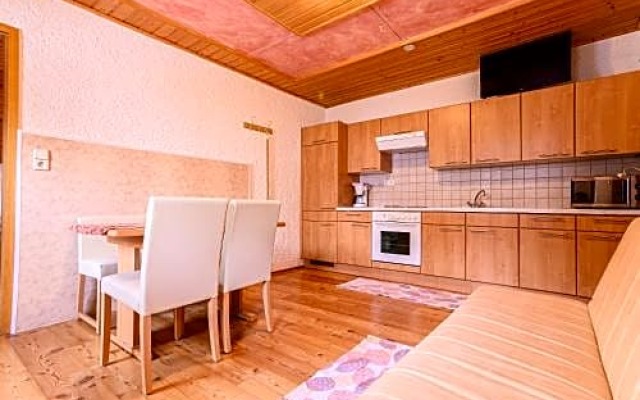 Familien und Jugendhotel Gstemmerblick