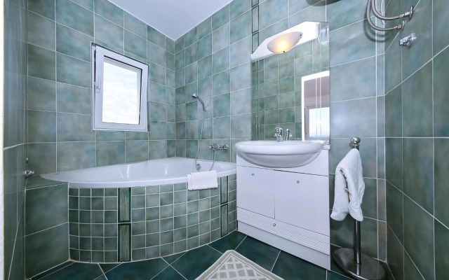 Punta Preko Apartments