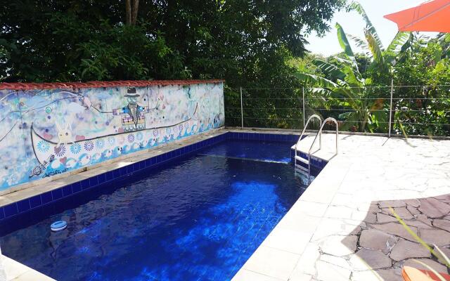 CasaJOMO Art, Food & Music B&B