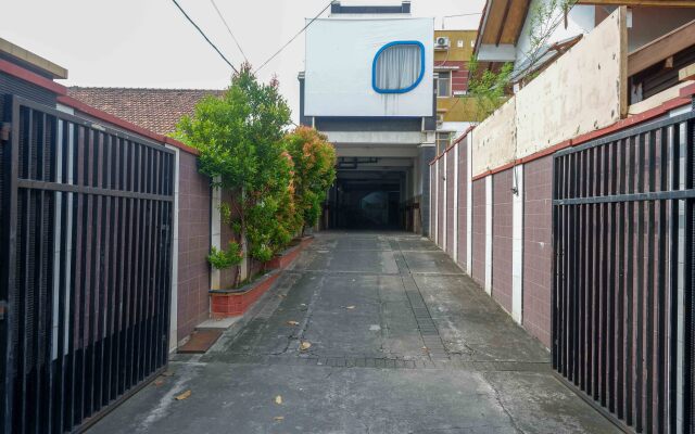 Urbanview Hotel Artama Simpang Lima by RedDoorz