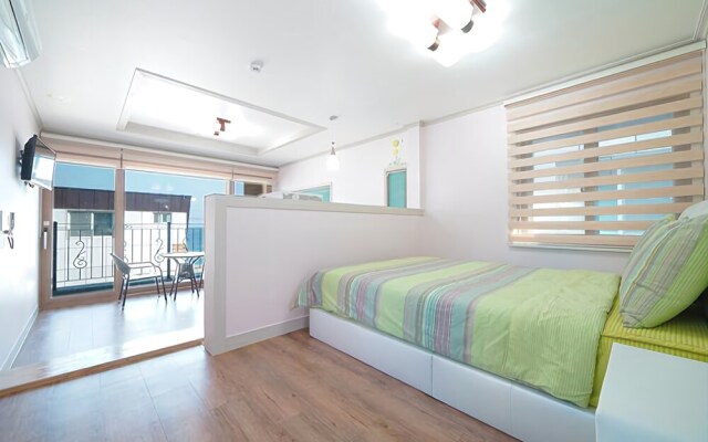 Yeongdeok Etermo Pension