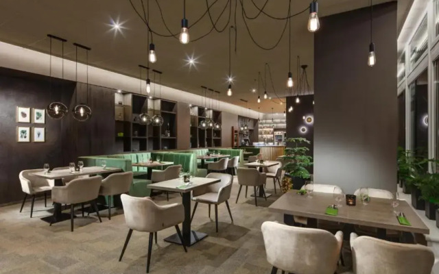 Pinia Hotel & Resort