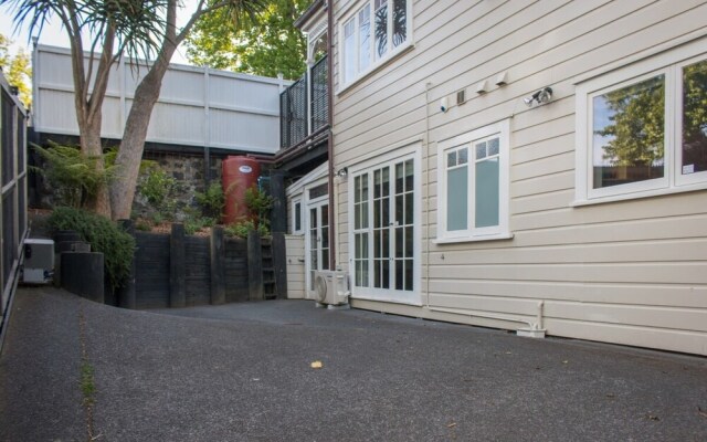 Cosy 3 Bedroom Villa in Freeman's Bay