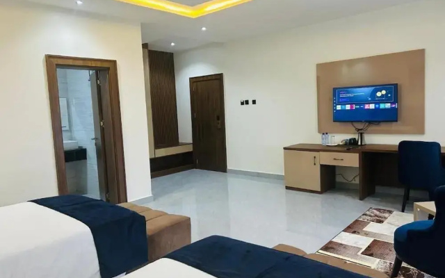 Reens Suites and Apartment