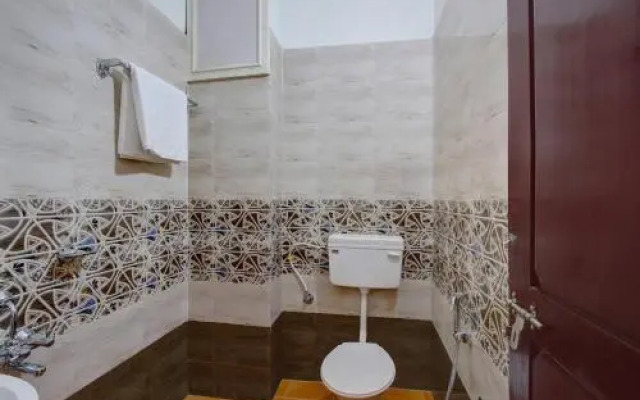 Century Park by OYO Rooms