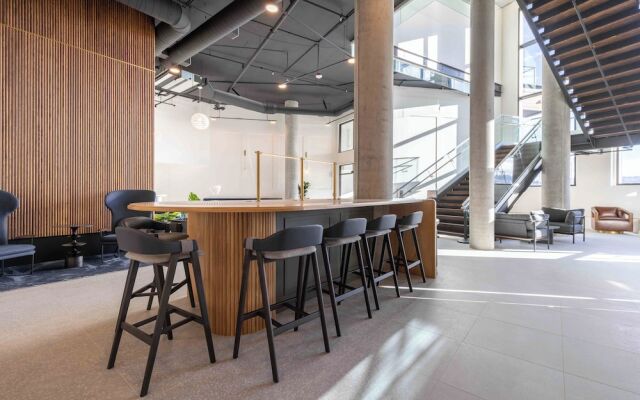 Marina Square Suites