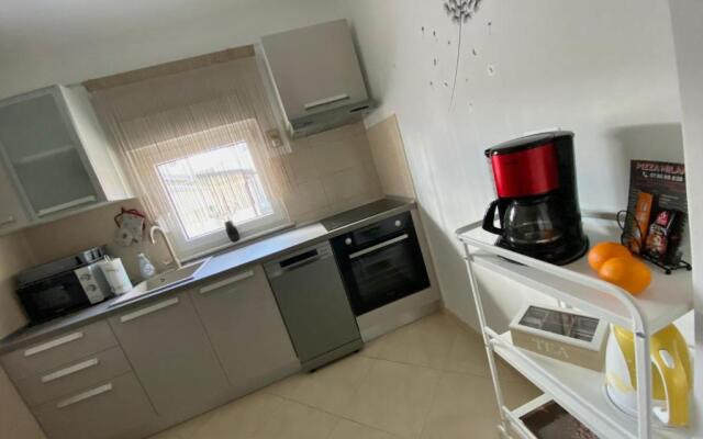 Apartman Sweet Garden K&A