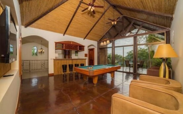 Casa Pacifica