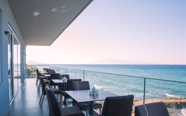 Golden Coast Resort