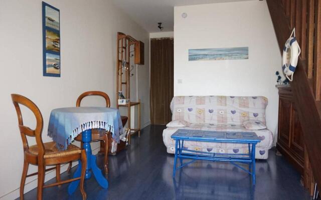 Appartement Merville-Franceville-Plage, 2 pièces, 4 personnes - FR-1-465-63