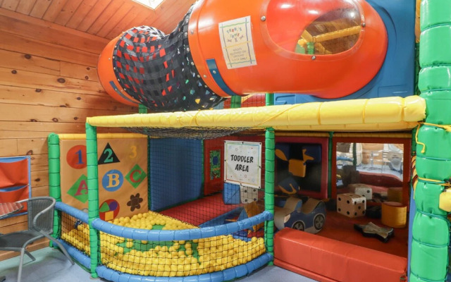 48 Gower Holiday Village