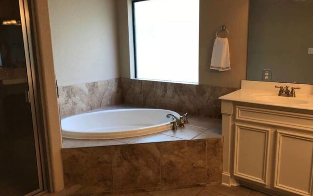 Entire Premium Spacious Luxury Home