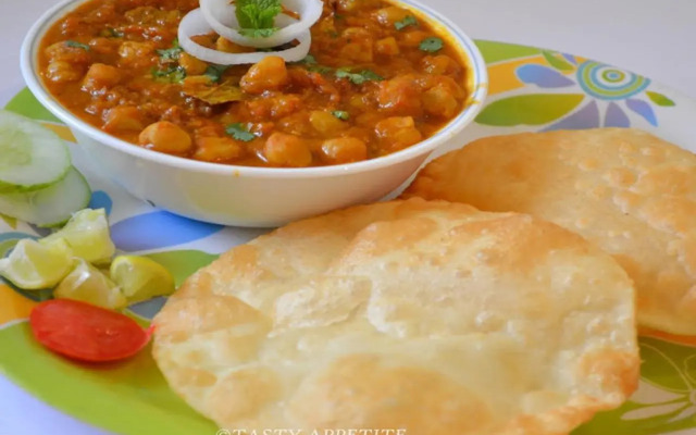 Regal Hotel & Restaurant