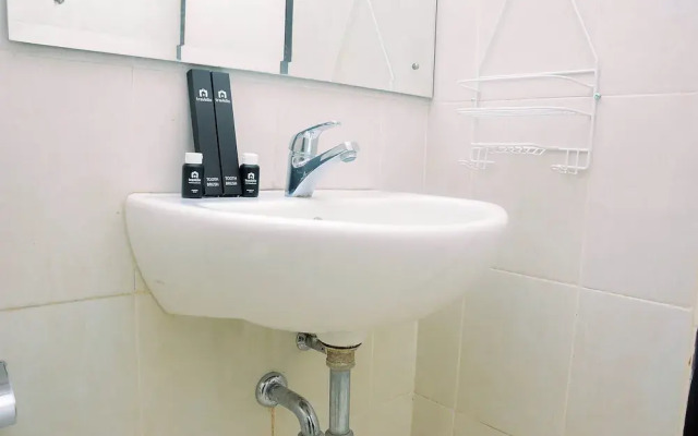 Best and Strategic Nifarro Park Studio Apartment