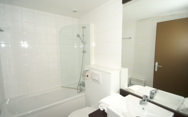 Nice Apartment With Two Bathrooms In The Beautiful Valjoly