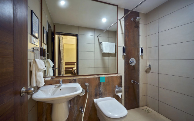 Hotel 3 Leaves Kolhapur