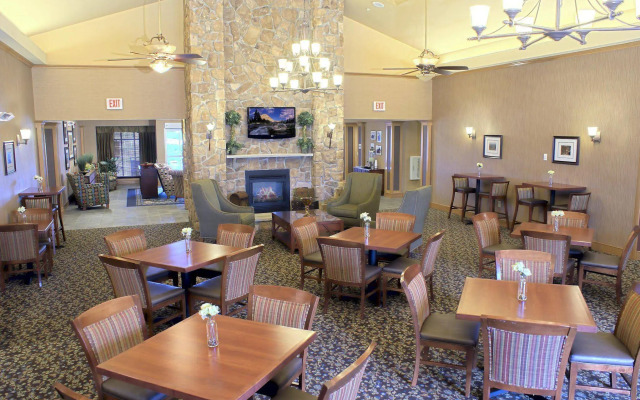 Homewood Suites by Hilton Allentown-West/Fogelsville, PA