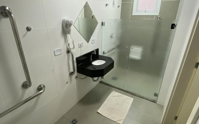 Hotel Avalon Maringá