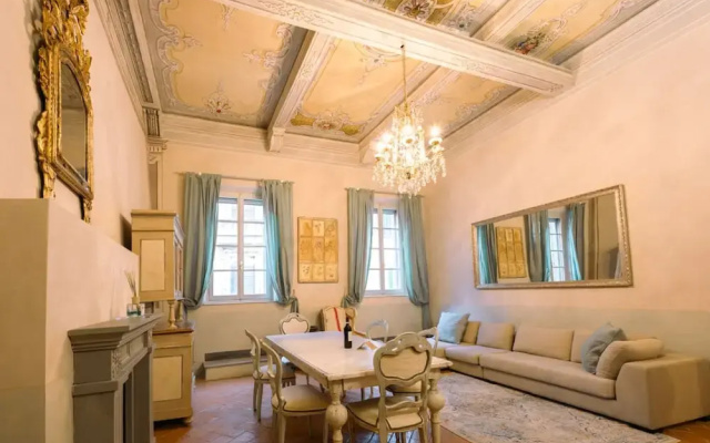 Tuscan Palace - Avignonesi