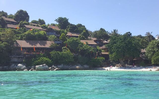 Serendipity Beach Resort Koh Lipe