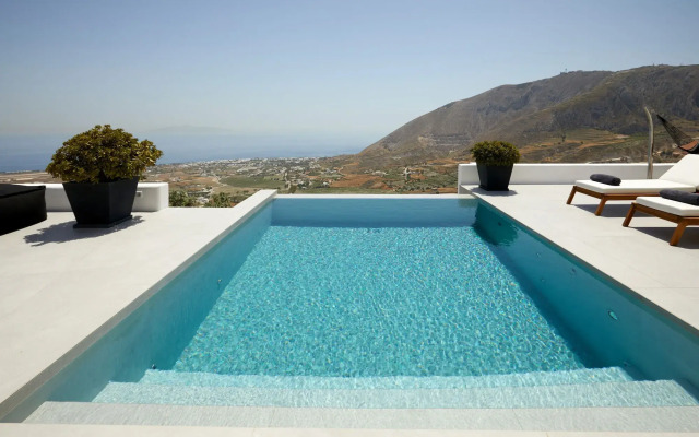 Kamini Santorini Luxury Villas