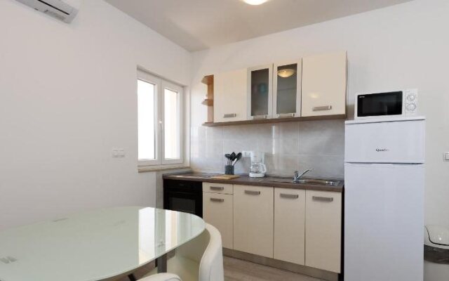 Apartments Robi