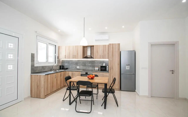 Asterashouse