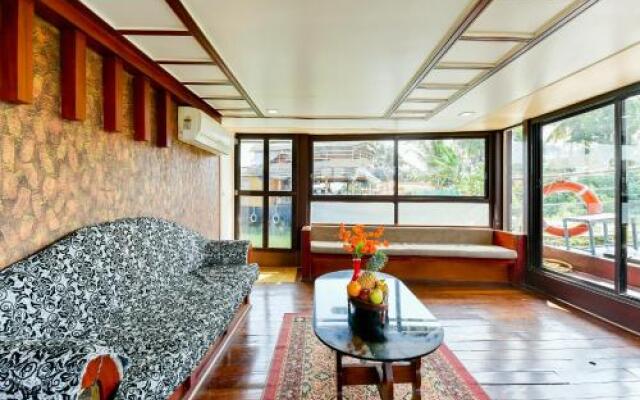 OYO 28400 Relax In Kerala Pamba 3bhk Sharing Houseboat