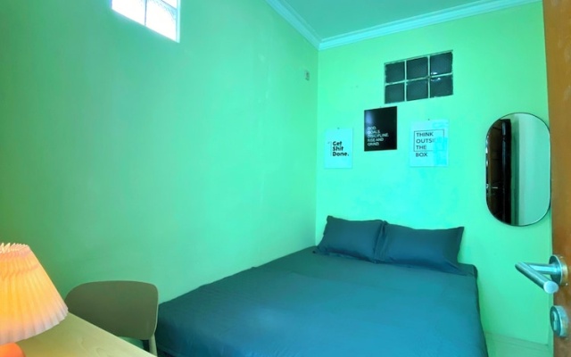 Bandung Co Stay – Guest Rooms – Bandung