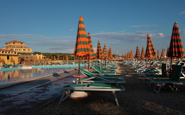 Mercure Civitavecchia Sunbay Park Hotel