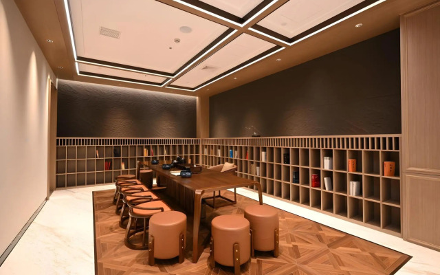 Howard Johnson Songjiang