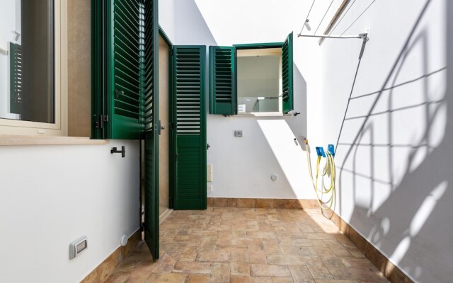 3281 House Zia Fiume by Barbarhouse