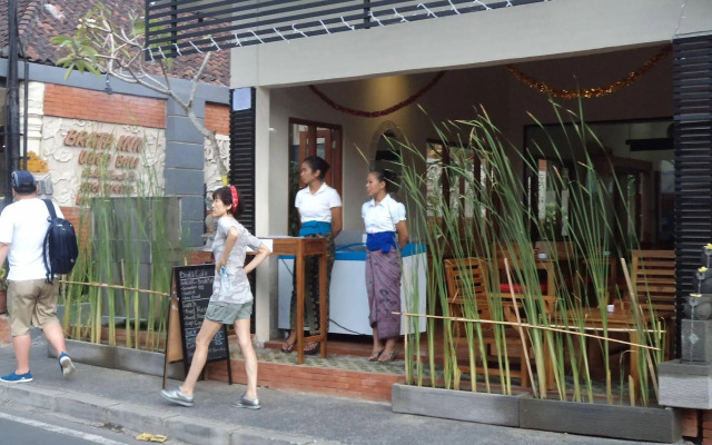 Brata Inn