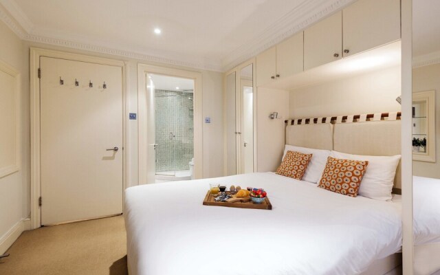 The South Kensington Courtfield Gardens - SM01