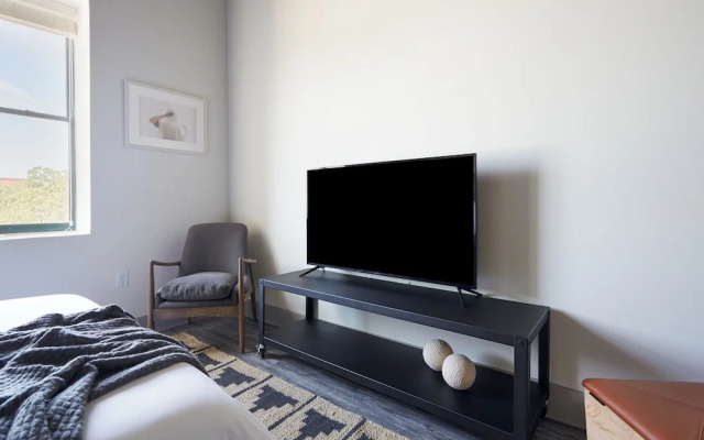 Kasa Altmayer Savannah