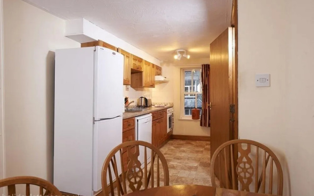 Howgills Guest House & Apartments