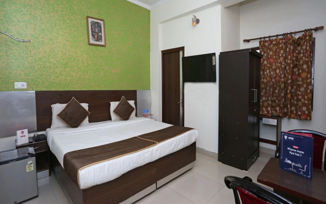 Hotel Anand Villa