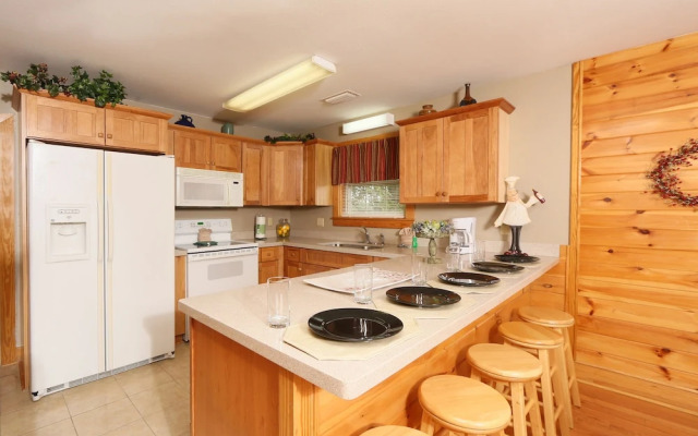 Pinnacle View 7A - Three Bedroom Chalet