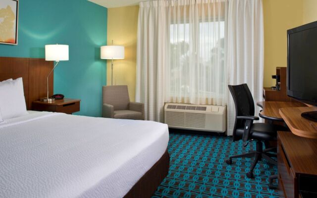 Fairfield Inn & Suites Lake Buena Vista in Marriott Village