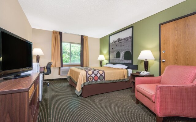 Super 8 By Wyndham Olney