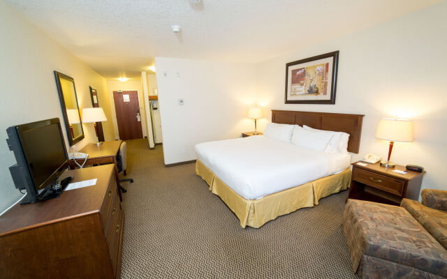 Holiday Inn Express Hotel & Suites Drayton Valley, an IHG Hotel