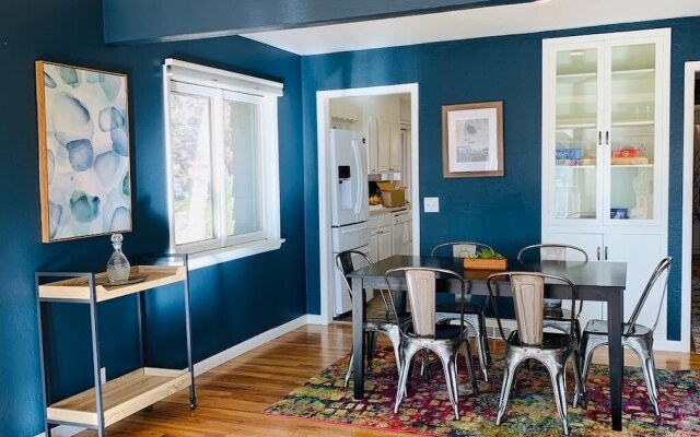 Private Fireside Nest on Huge Lot Near Old Town!