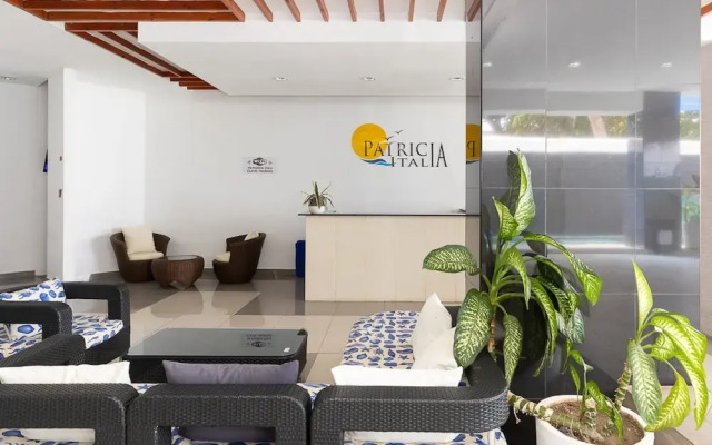 The Farallon Beach Condo by Acomodo