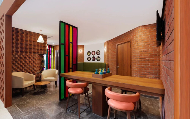 Lemon Tree Hotel, Kalina BKC, Mumbai
