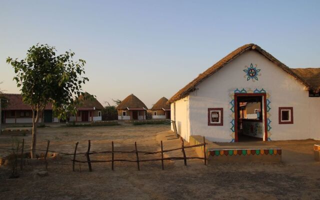 Rann Visamo Village Resort