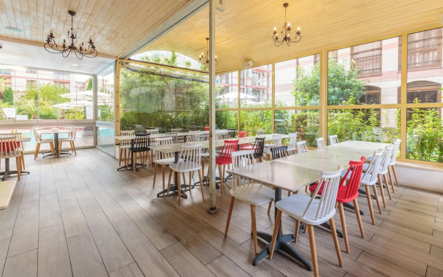 Tarsis Club Hotel & Aquapark