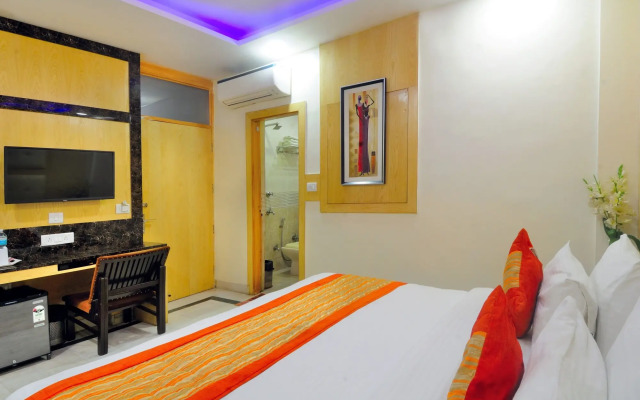 Check In Room Chuna Mandi
