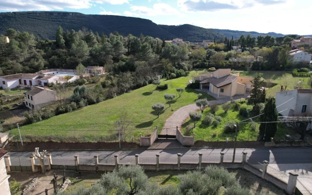 Villa in France With Private Pool & Garden