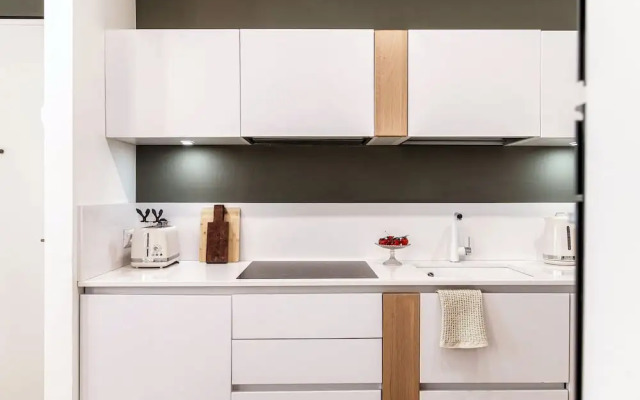 Rafael White Home