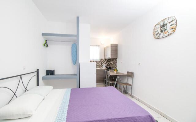 Toulas Studios & Apts No2